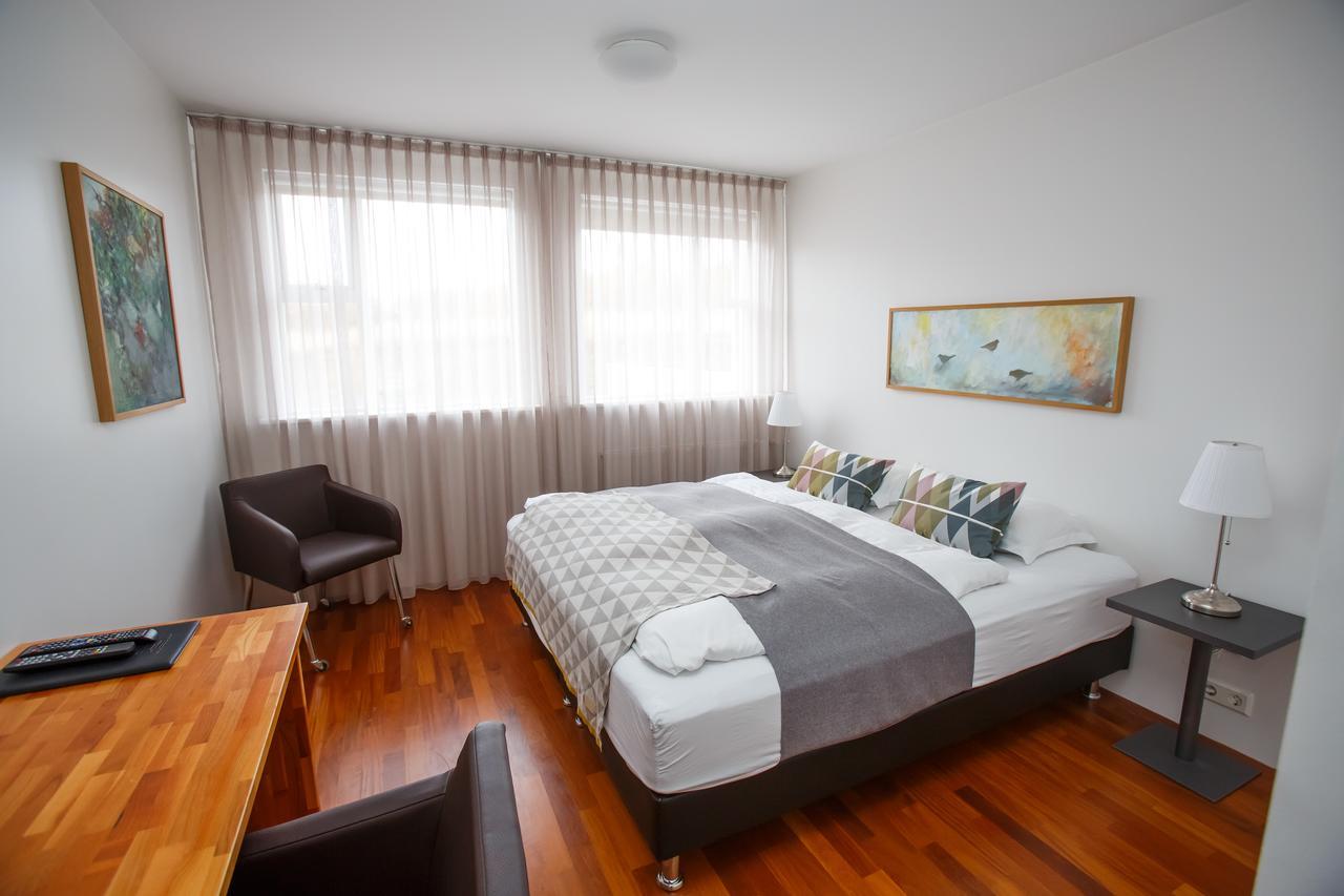 Apt. Hotel Hjalteyri Екстер'єр фото